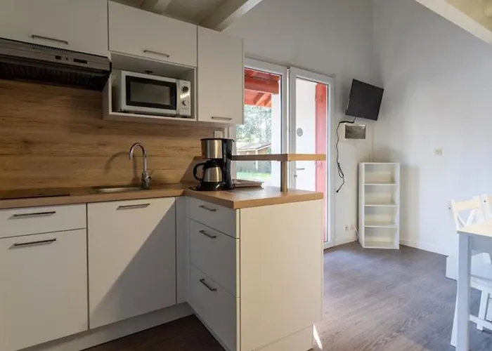 캠프장 32m² Avec Terrasse A - Api-1-52-550 *