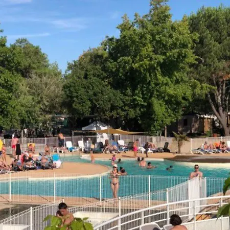 Camping 32m² Avec Terrasse A - Api-1-52-550 Soustons